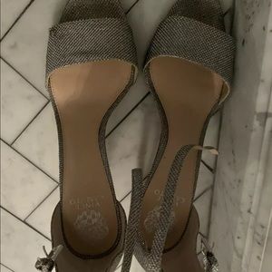 Vince camuto silver strappy heels size 12 some signs wear by heel.